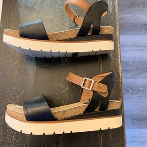 Josef Seibel - Platform Sandals